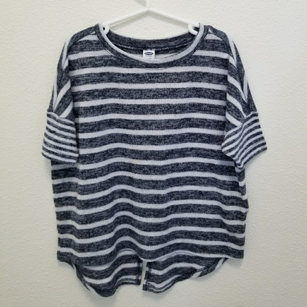 Old Navy Girls Quarter Sleeve Shirt